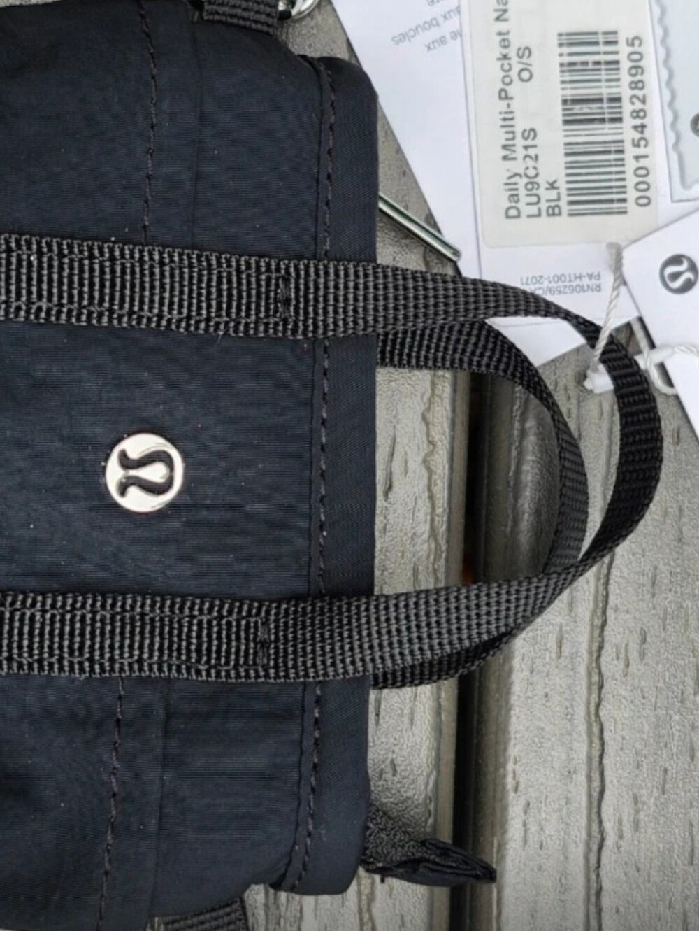 lululemon athletica Black Daily Multi-Pocket Nano Tote - Picture 4 of 8